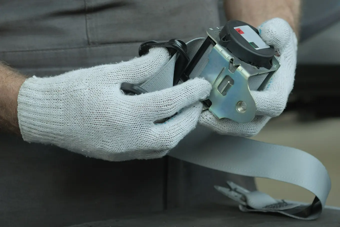 wymiana pasów bezpieczeństwa